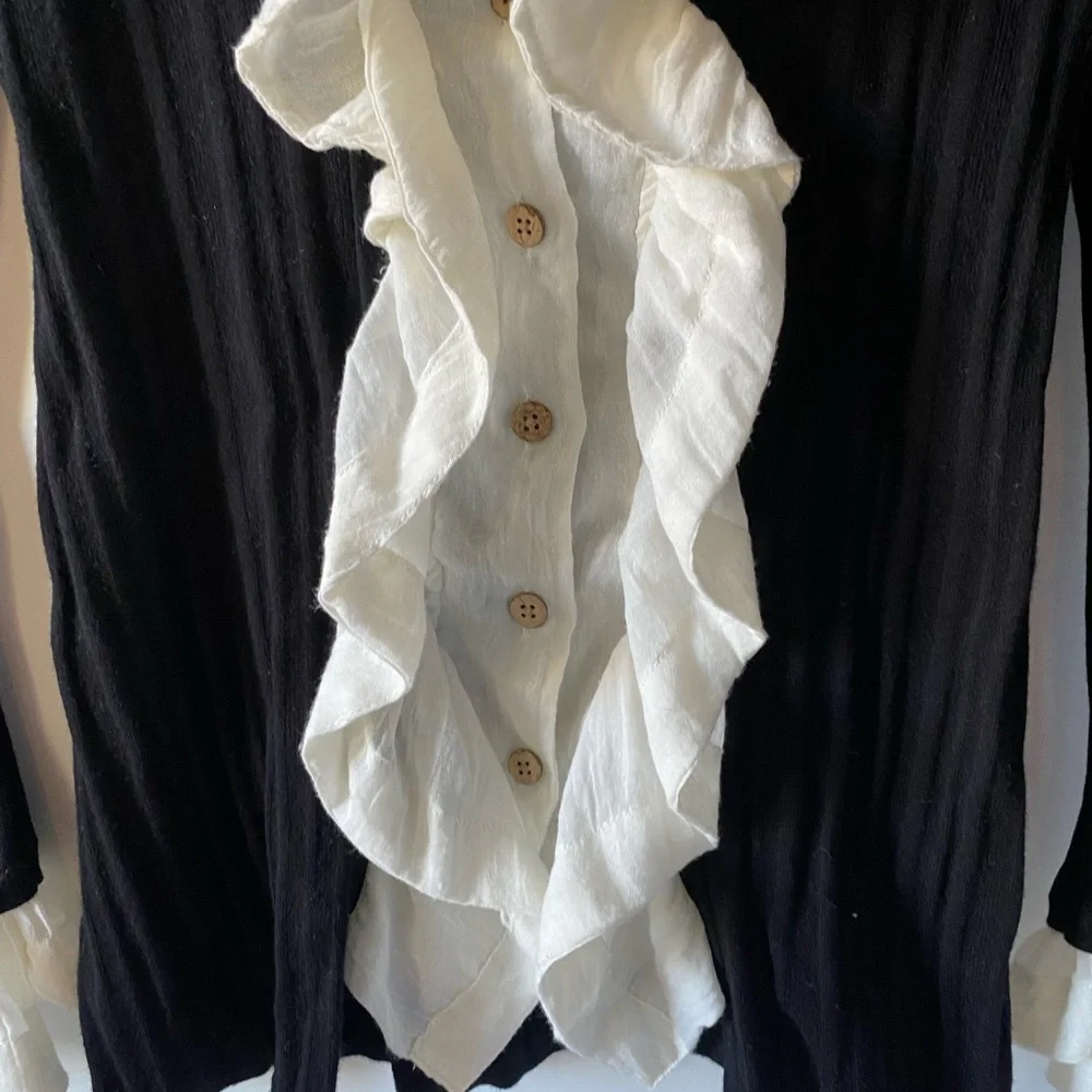 Anthropologie Knitted & Knotted Ruffle Cardigan Black/White Small - Picture 4 of 8